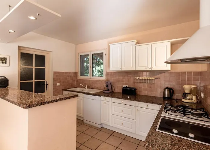 Corba Bala By Interhome